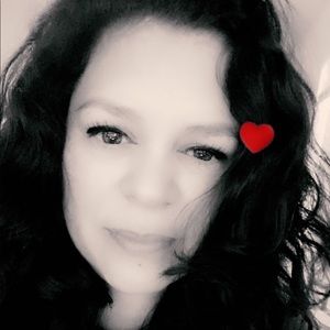 Meet your Posher, Bernice